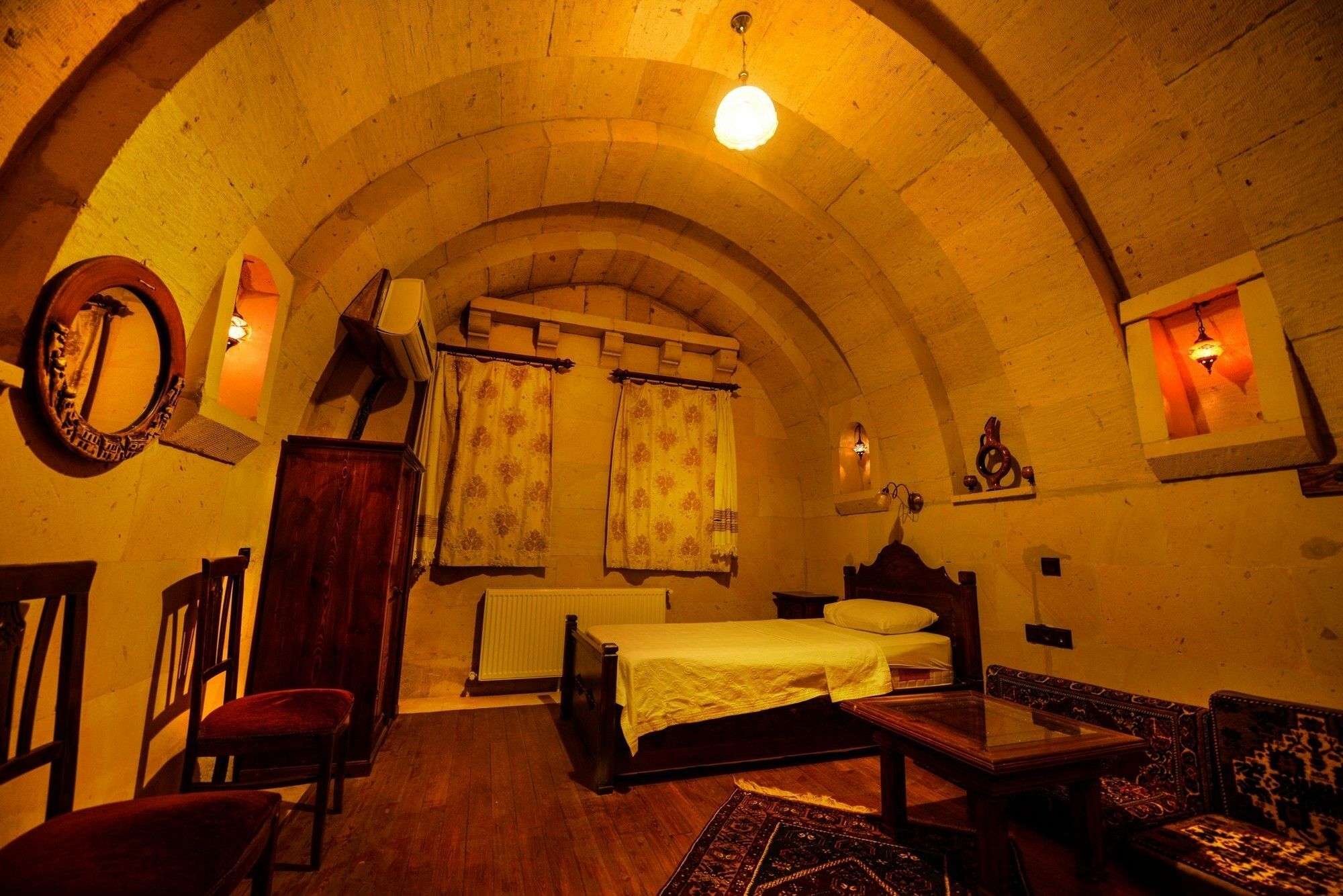גורמה Vineyard Cave Hotel מראה חיצוני תמונה