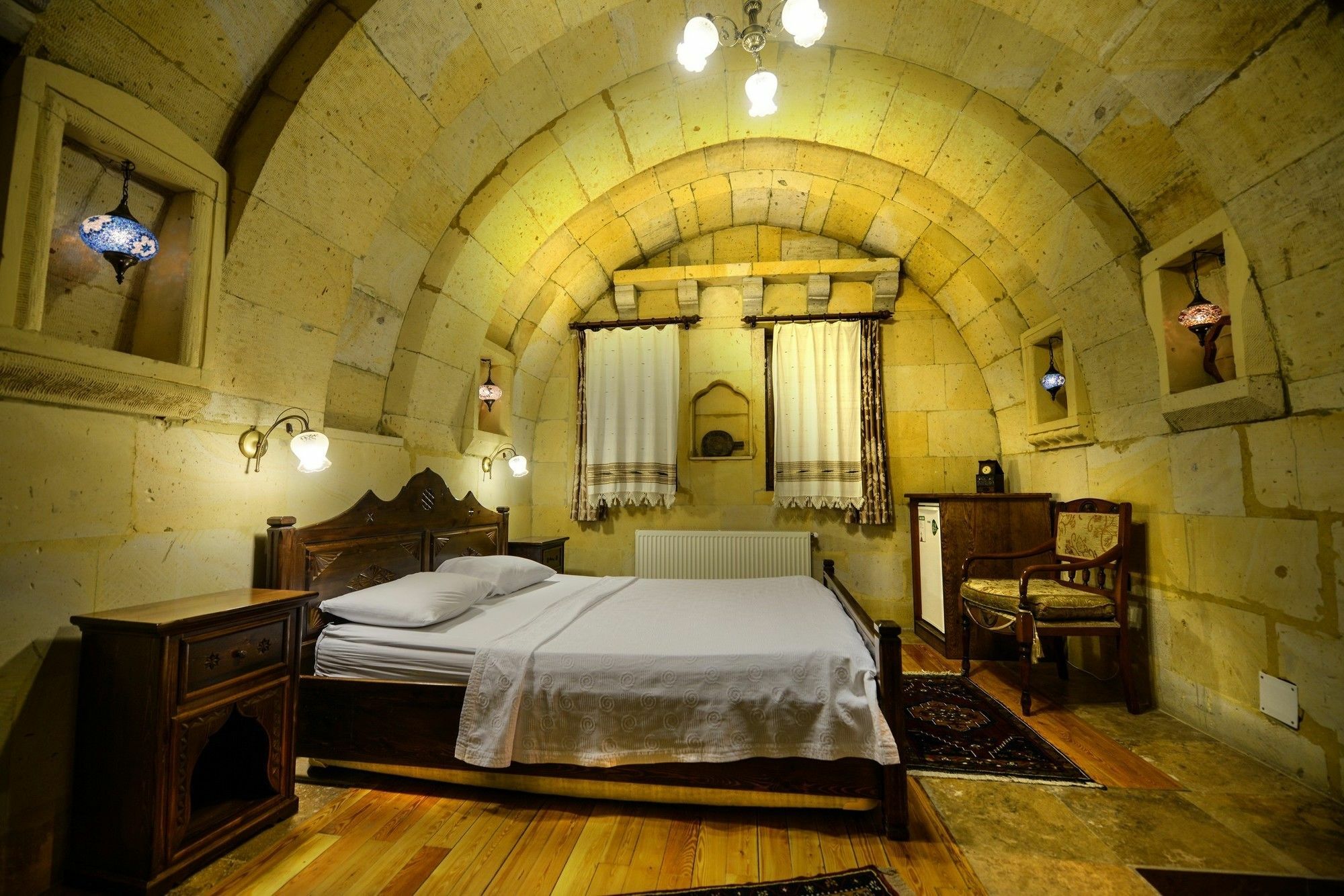 גורמה Vineyard Cave Hotel מראה חיצוני תמונה