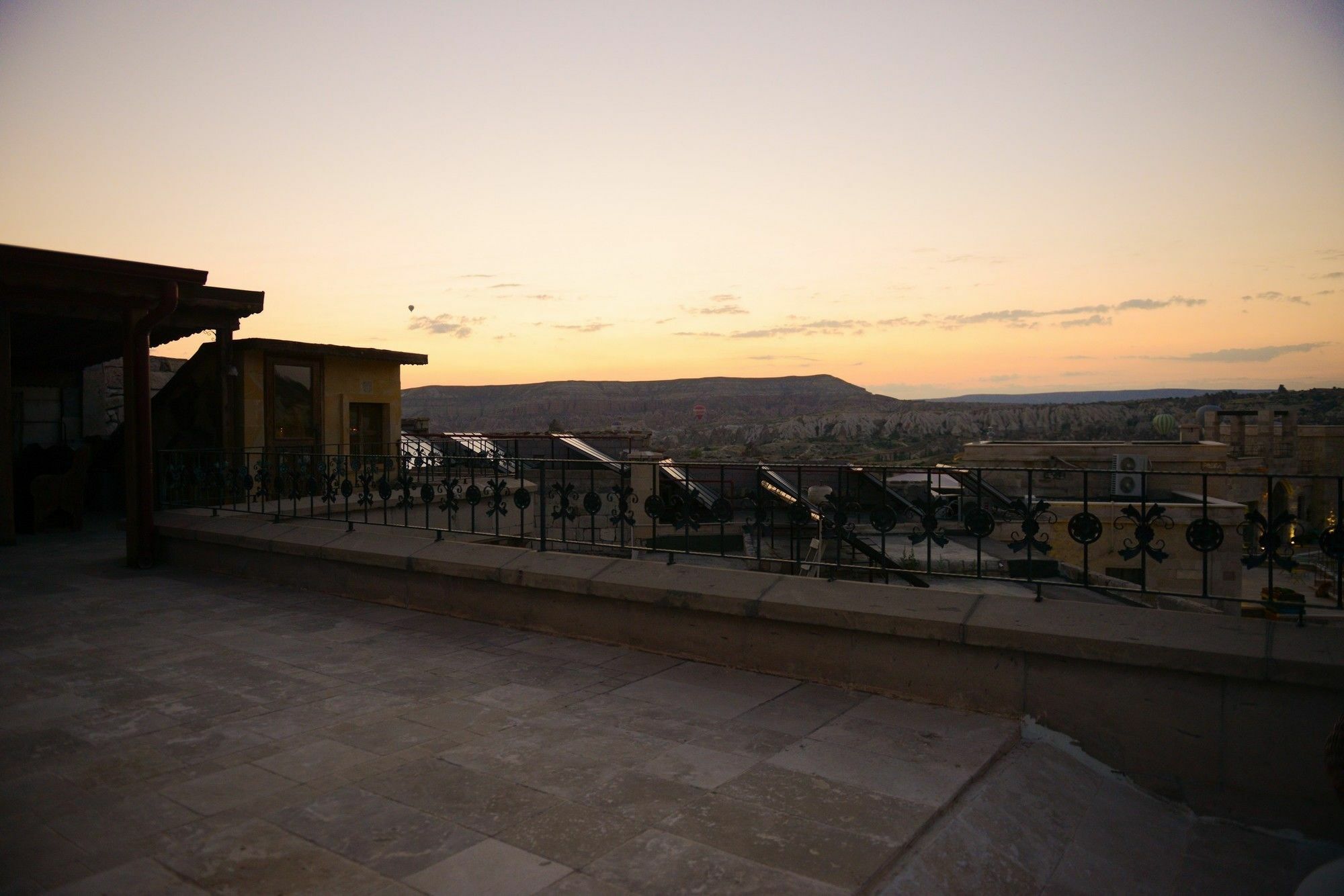 גורמה Vineyard Cave Hotel מראה חיצוני תמונה