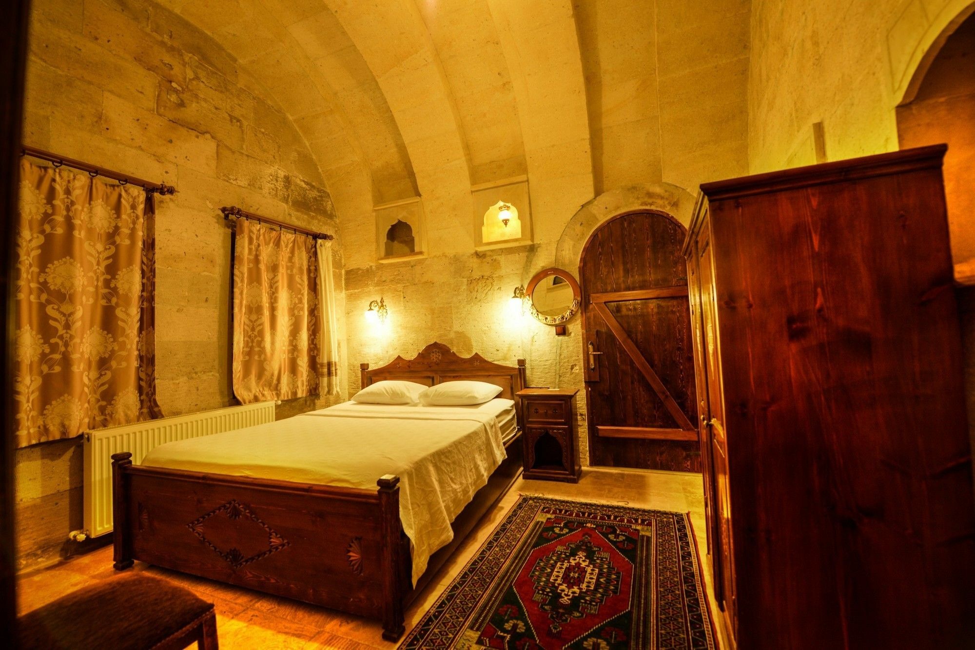 גורמה Vineyard Cave Hotel מראה חיצוני תמונה